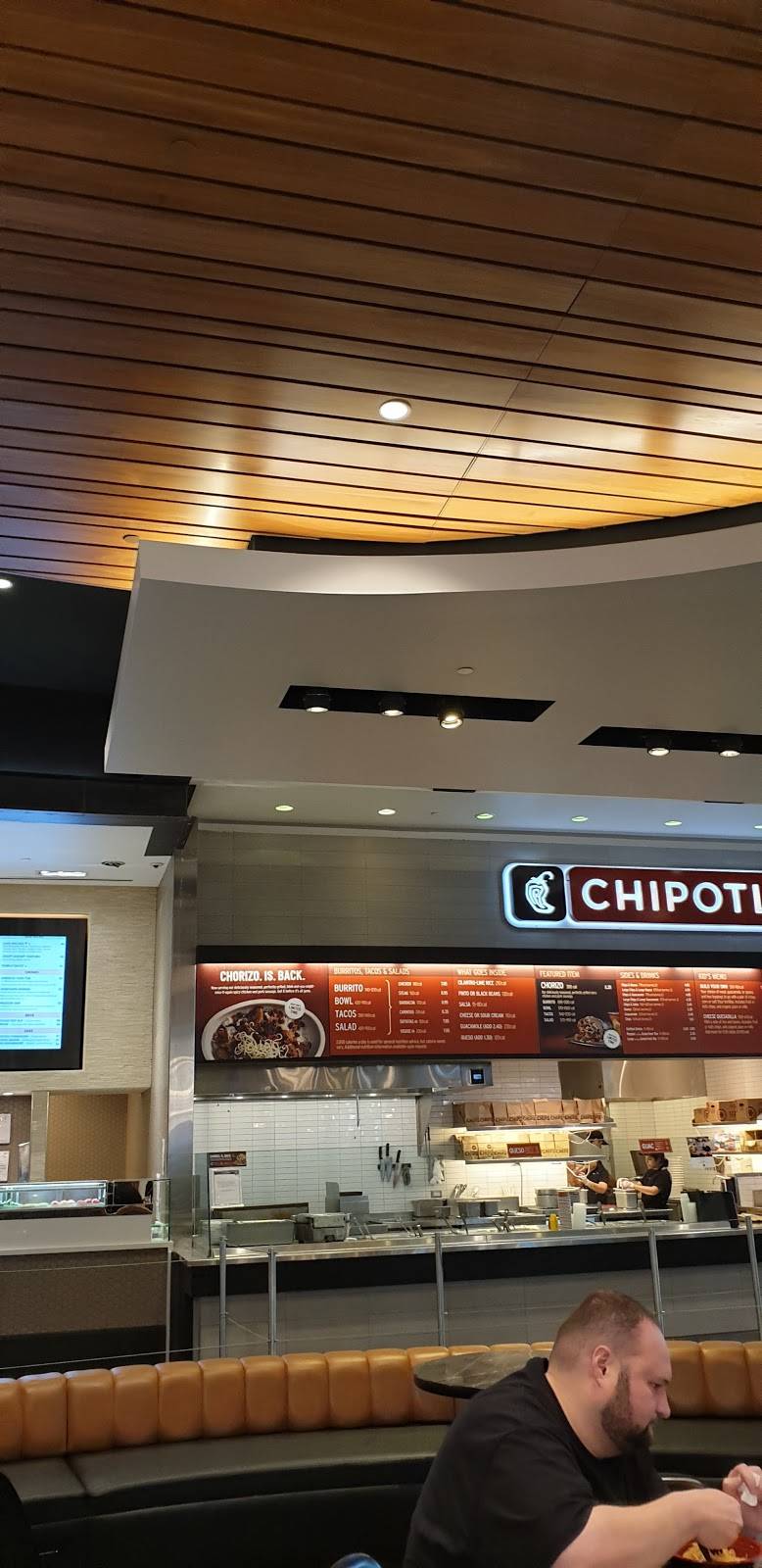 Chipotle Mexican Grill | restaurant | 2855 Stevens Creek Blvd Suite 2471, San Jose, CA 95050, USA | 4084184086 OR +1 408-418-4086
