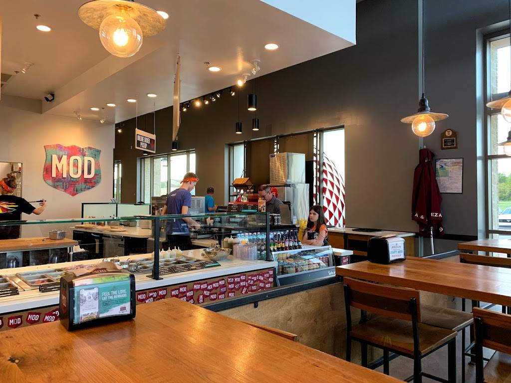 MOD Pizza | restaurant | 1435 N Loop 1604 E, San Antonio, TX 78258, USA | 2106108850 OR +1 210-610-8850