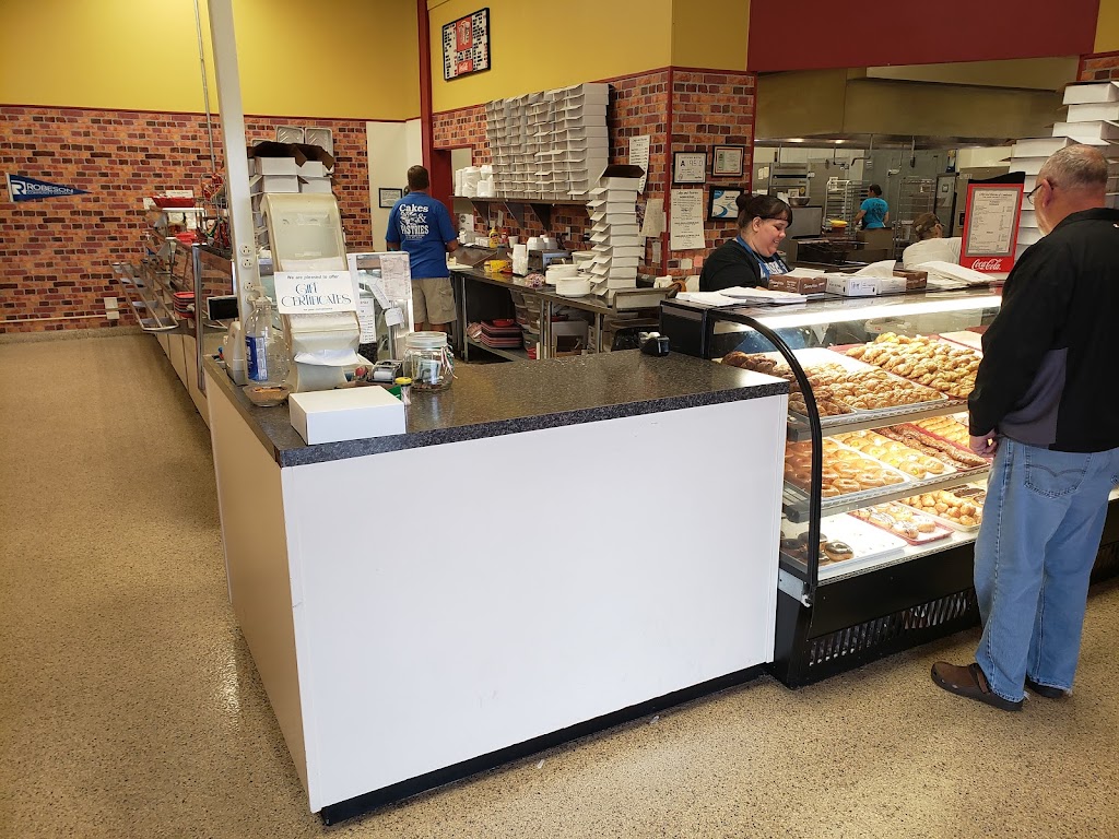 Cakes and Pastries of Lumberton | bakery | 701 Farringdom St, Lumberton, NC 28358, USA | 9106719009 OR +1 910-671-9009