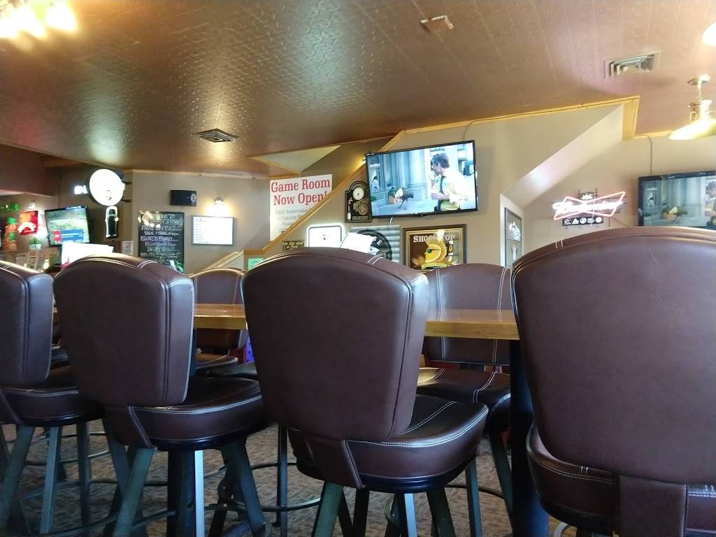 Luckys Tavern | restaurant | 31020 Government Dr, Pequot Lakes, MN 56472, USA | 2185684177 OR +1 218-568-4177