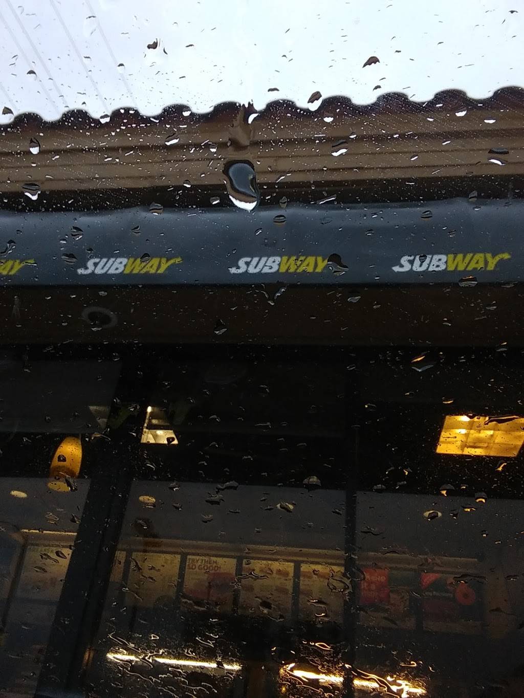 Subway Restaurants | restaurant | 120 S 7th Ave, La Puente, CA 91746, USA | 6263334470 OR +1 626-333-4470