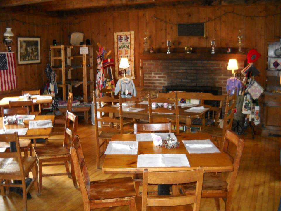 Wilder House Restaurant | restaurant | 16 Messer Hill Rd, Plymouth, VT 05056, USA | 8026724313 OR +1 802-672-4313