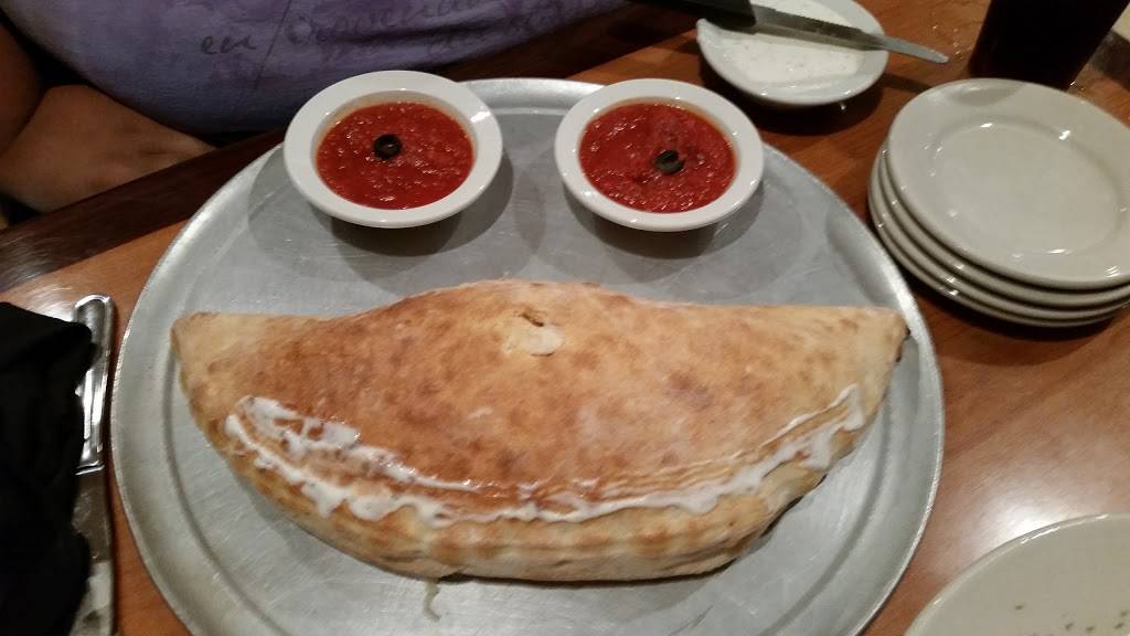 Pavarottis Pizza | restaurant | 8075 SW State Rd 200 #101, Ocala, FL 34481, USA | 3522919424 OR +1 352-291-9424