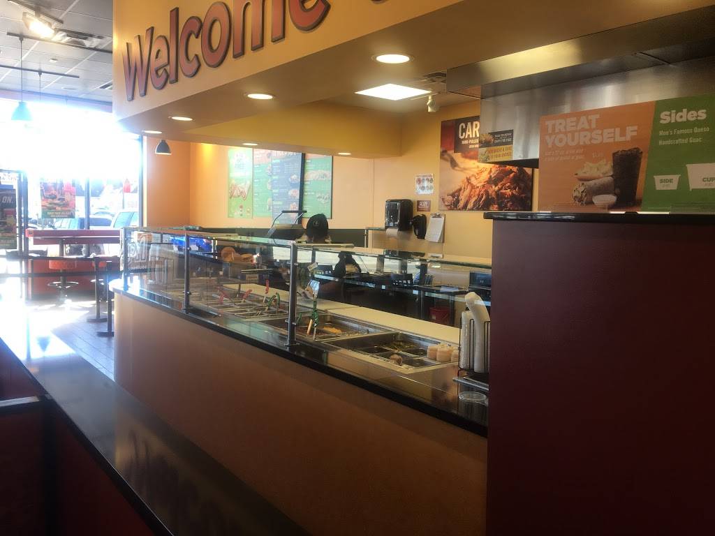 Moes Southwest Grill | restaurant | 2701 Merrick Rd, Bellmore, NY 11710, USA | 5165907400 OR +1 516-590-7400