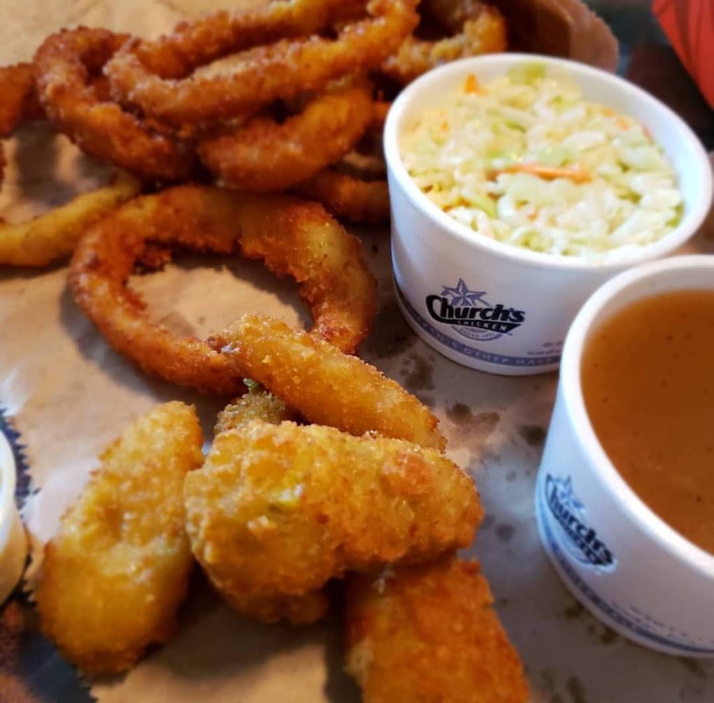 Churchs Chicken | restaurant | 1025 W Camp Wisdom Rd, Dallas, TX 75232, USA | 2143759097 OR +1 214-375-9097