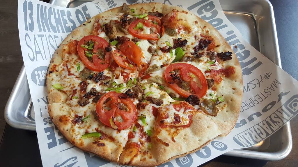 Pizza@ Titus Landing | restaurant | 2510 S Washington Ave Ste 110, Titusville, FL 32780, USA | 3212672800 OR +1 321-267-2800