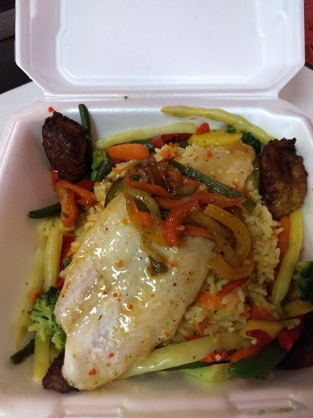 Jah Love Caribbean Restaurant | restaurant | 1700 N Main St, Kissimmee, FL 34744, USA | 4079351157 OR +1 407-935-1157