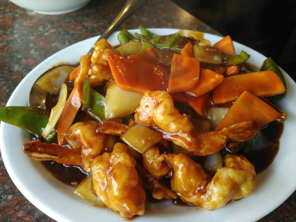 Spicy Dragon Restaurant | restaurant | 1060 Kennedy Rd, Scarborough, ON M1P 2K7, Canada | 4167518088 OR +1 416-751-8088
