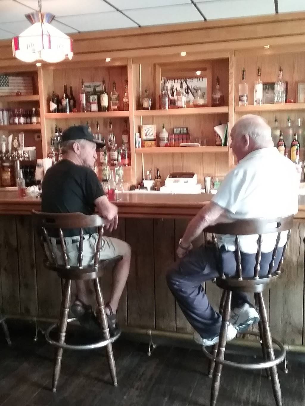 Macs Tavern | restaurant | 1064 S Main St, Elmira, NY 14904, USA | 6074420357 OR +1 607-442-0357