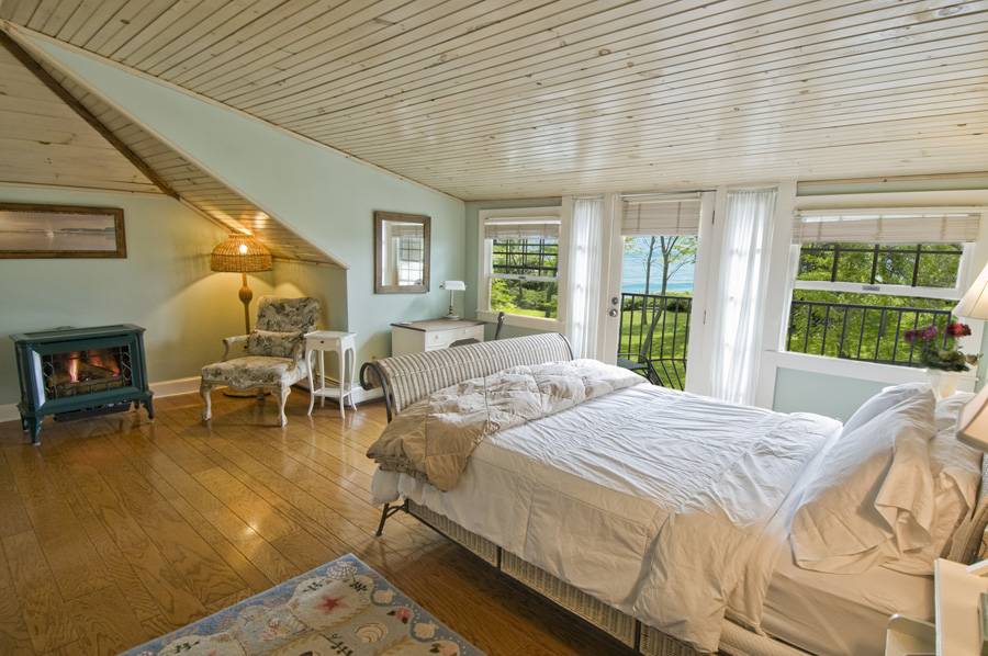 York Harbor Inn | restaurant | 480 York St, York Harbor, ME 03911, USA | 2073635119 OR +1 207-363-5119