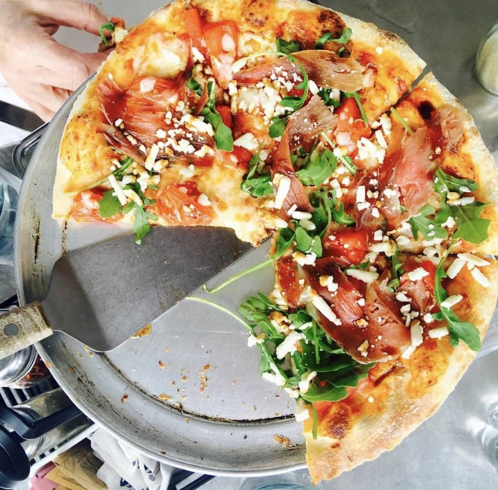 Piazza | restaurant | 4 Olde Eastwood Village Blvd #301, Asheville, NC 28803, USA | 8282987224 OR +1 828-298-7224