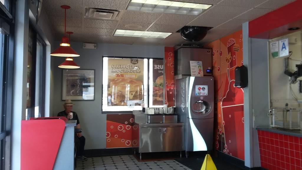 Jack in the Box | restaurant | 1900 W 6th St, Los Angeles, CA 90057, USA | 2134831768 OR +1 213-483-1768