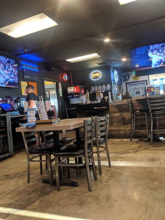 Slappys Burgers and Brews | restaurant | 1105 E Plaza Blvd suite d, National City, CA 91950, USA | 6197736660 OR +1 619-773-6660