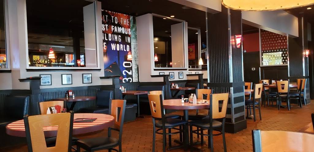 TGI Fridays | restaurant | 128 N Dupont Hwy, New Castle, DE 19720, USA | 3023256620 OR +1 302-325-6620