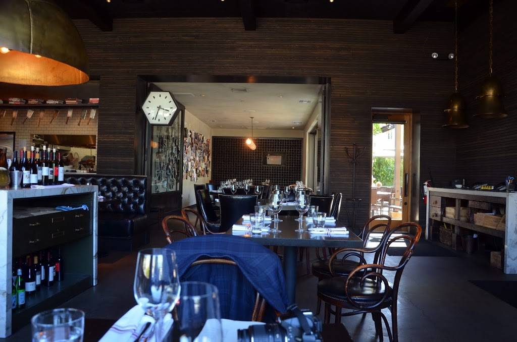 Redd Wood | restaurant | 6755 Washington St, Yountville, CA 94599, USA | 7072995030 OR +1 707-299-5030