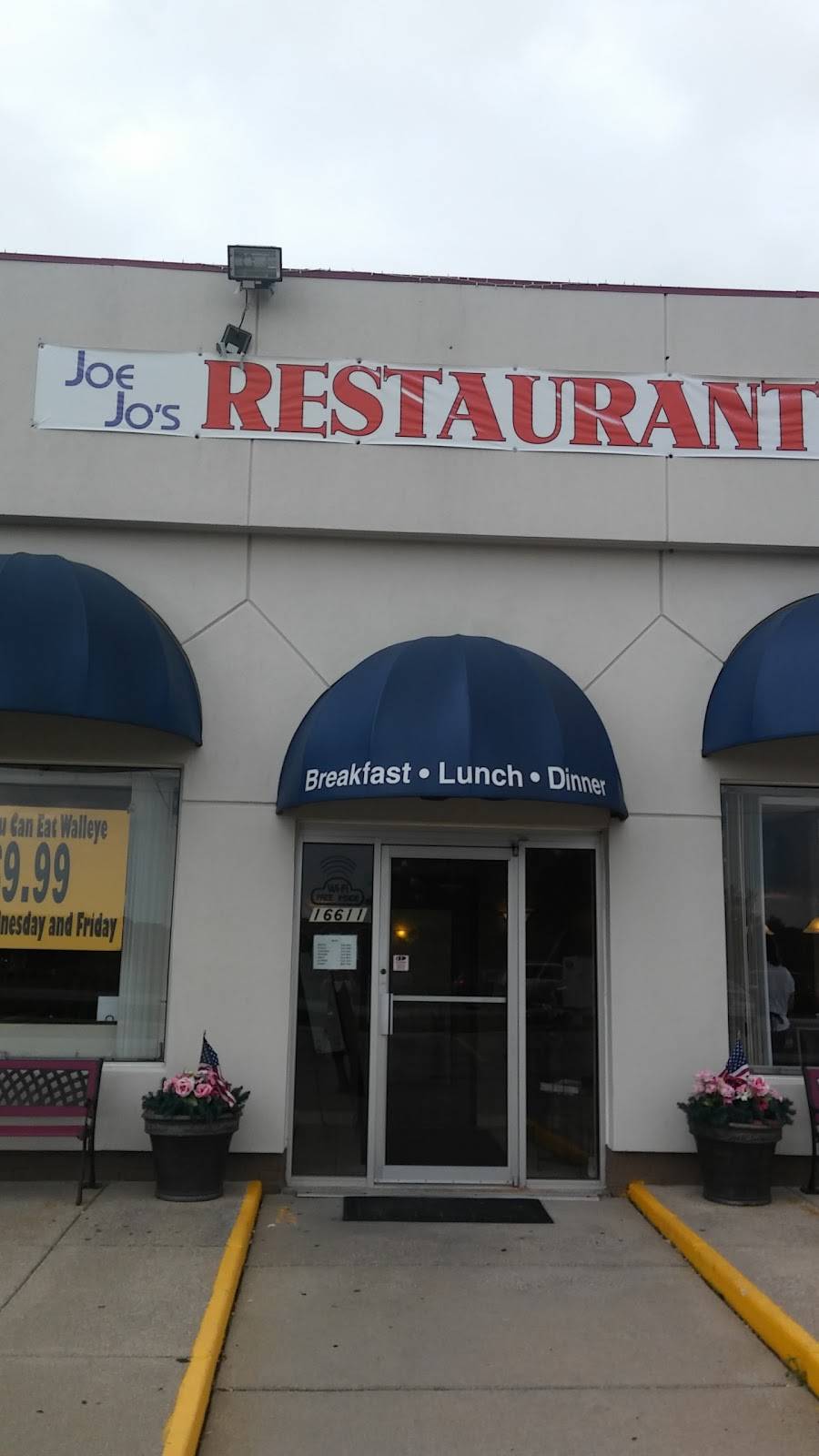 Joe Jos | restaurant | 16611 21 Mile Rd, Macomb, MI 48044, USA | 5864162801 OR +1 586-416-2801