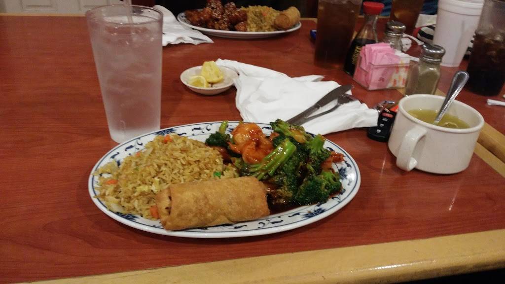 Golden China Restaurant | restaurant | 1423 N Shenandoah Ave, Front Royal, VA 22630, USA | 5406353688 OR +1 540-635-3688