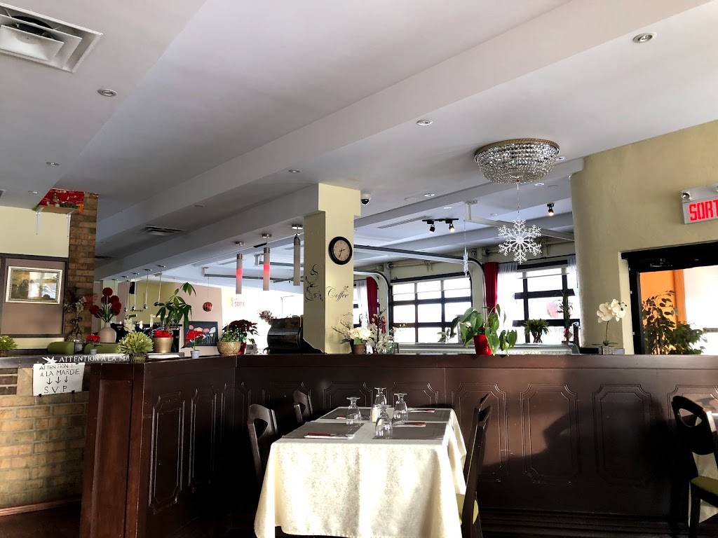 Restaurant Vietnamien Le Petit Saigon | restaurant | 4819 Boulevard Taschereau, Greenfield Park, QC J4V 3A3, Canada | 4504869300 OR +1 450-486-9300