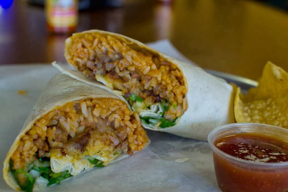 Burrito Loco | restaurant | 391 E Plaza Dr, Mooresville, NC 28115, USA | 7046630919 OR +1 704-663-0919