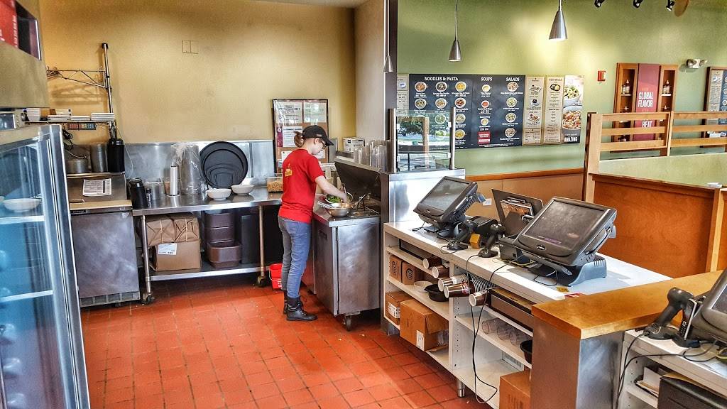 Noodles and Company | restaurant | 137 N Weber Rd, Bolingbrook, IL 60440, USA | 6307719999 OR +1 630-771-9999