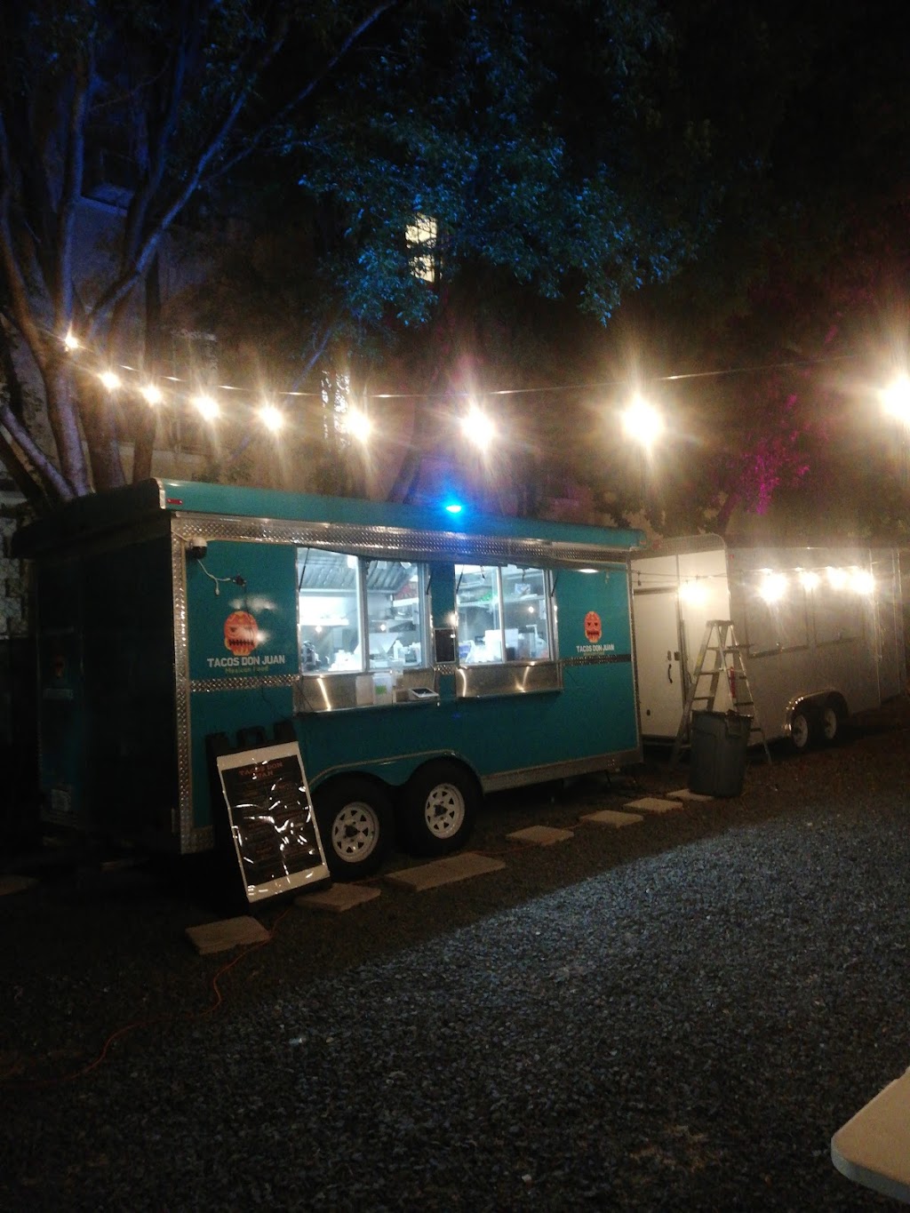 Tacos Don Juan | restaurant | 226 NE 28th St, Miami, FL 33137, USA | 7863323882 OR +1 786-332-3882