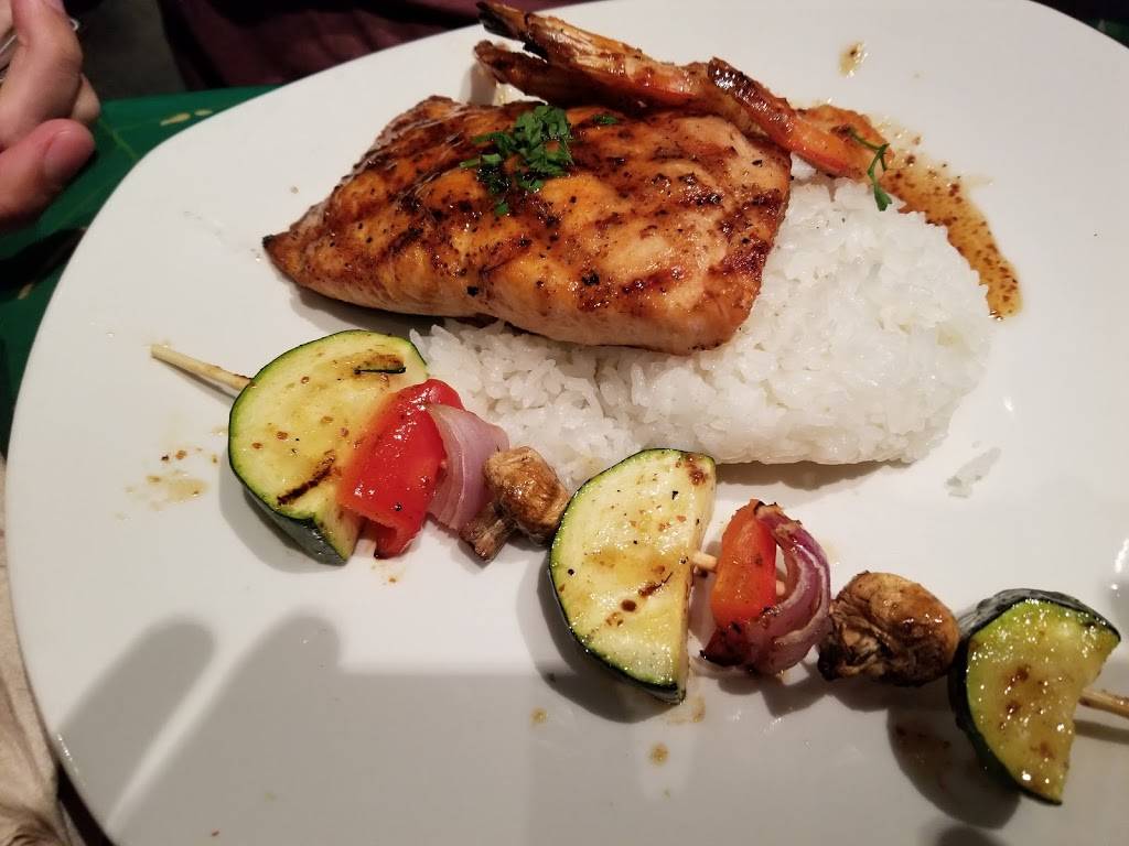 Rainforest Cafe | restaurant | 4810 Mills Cir, Ontario, CA 91764, USA | 9099417979 OR +1 909-941-7979