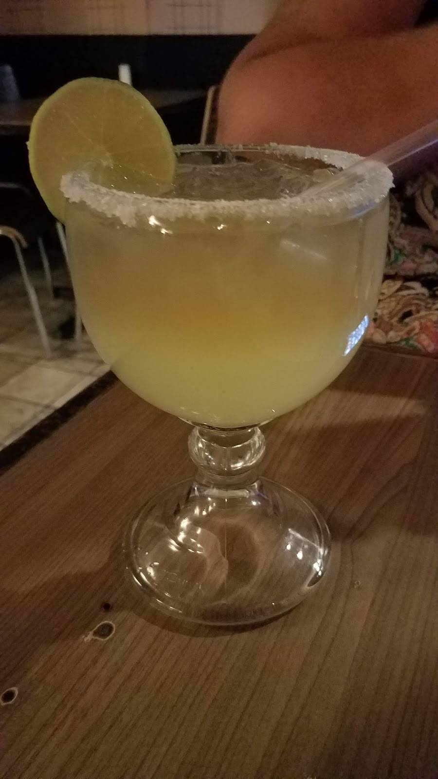 Los Compadres Restaurant & Bar | restaurant | 2701 Arctic Ave, Atlantic City, NJ 08401, USA | 6093441119 OR +1 609-344-1119