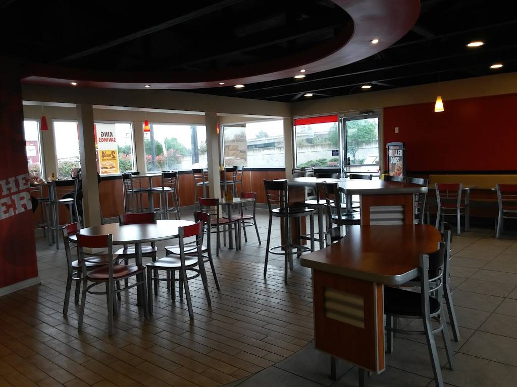 Burger King | restaurant | 1475 Holiday Ln, Fairfield, CA 94534, USA | 7074294648 OR +1 707-429-4648