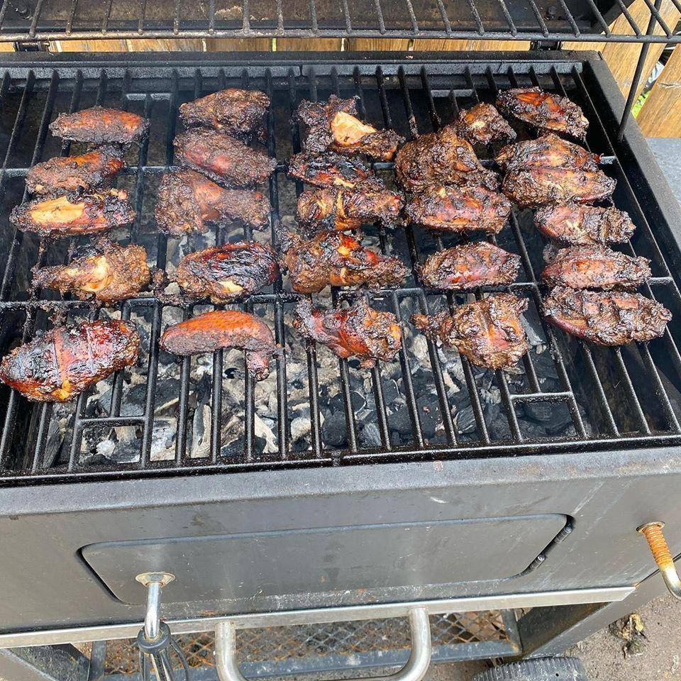 The BBQ Crew | restaurant | 5526 Belle Grove Rd, Brooklyn, MD 21225, USA | 4109296505 OR +1 410-929-6505