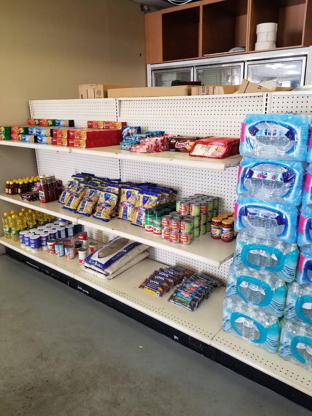 El Paso Supermarket Cafeteria | restaurant | 3181 E 10th Ave, Hialeah, FL 33013, USA | 3052396747 OR +1 305-239-6747