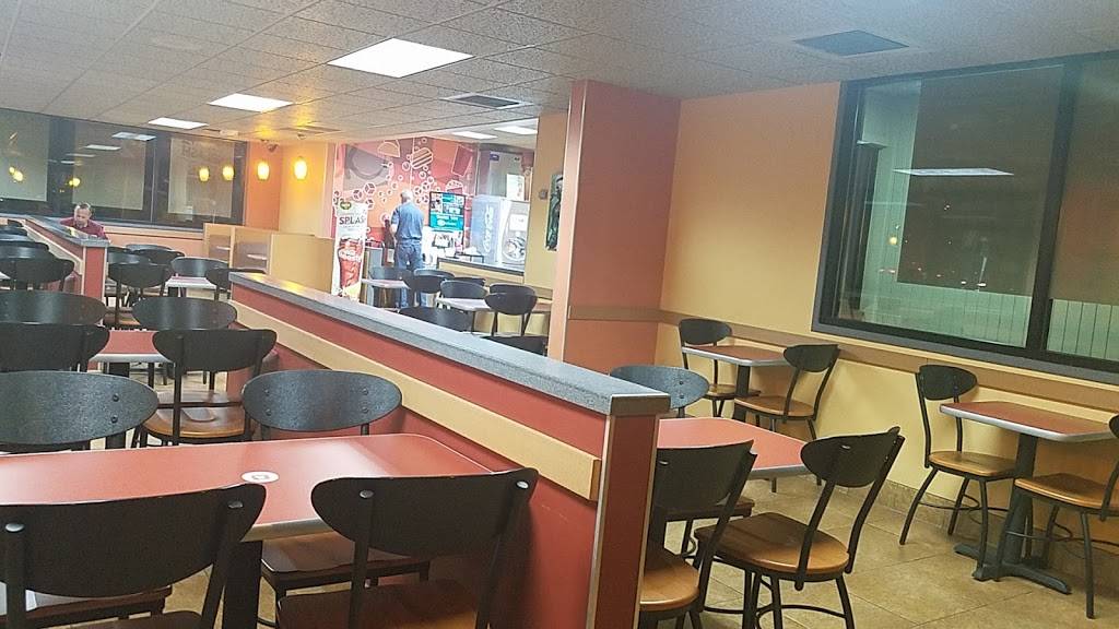 Jack in the Box | restaurant | 13610 N Scottsdale Rd Ste 31, Scottsdale, AZ 85254, USA | 4804438005 OR +1 480-443-8005