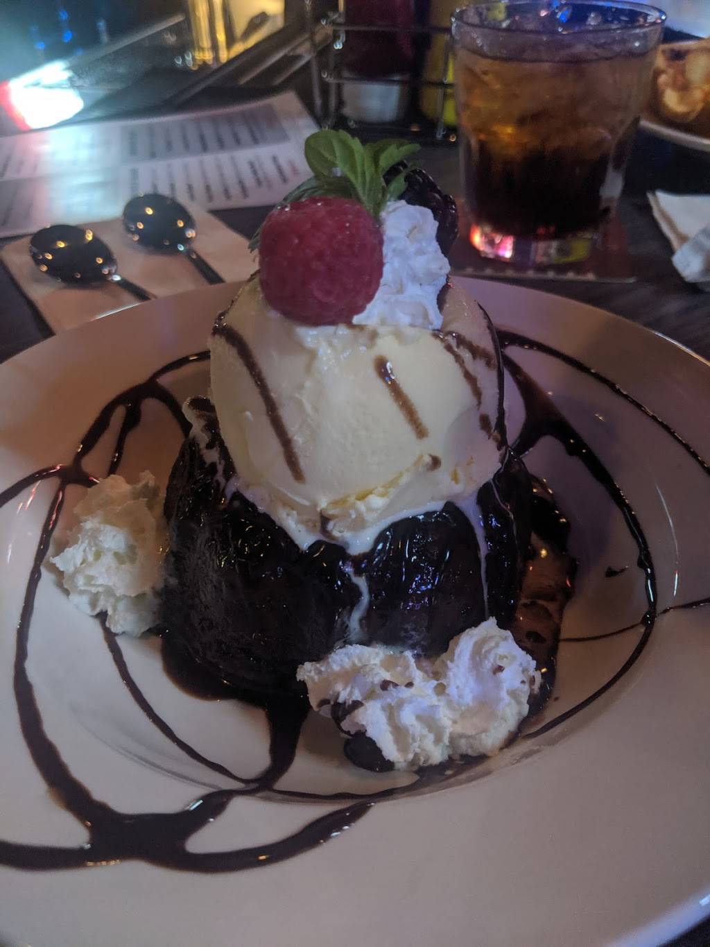 Sunset Tavern | restaurant | 886 S Boulder Hwy, Henderson, NV 89015, USA | 7022023244 OR +1 702-202-3244