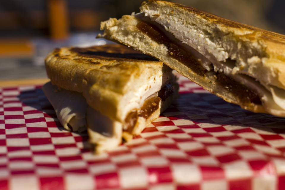 Country Girls Espresso | cafe | 3650 E Sunshine St, Springfield, MO 65804, USA | 4178877777 OR +1 417-887-7777