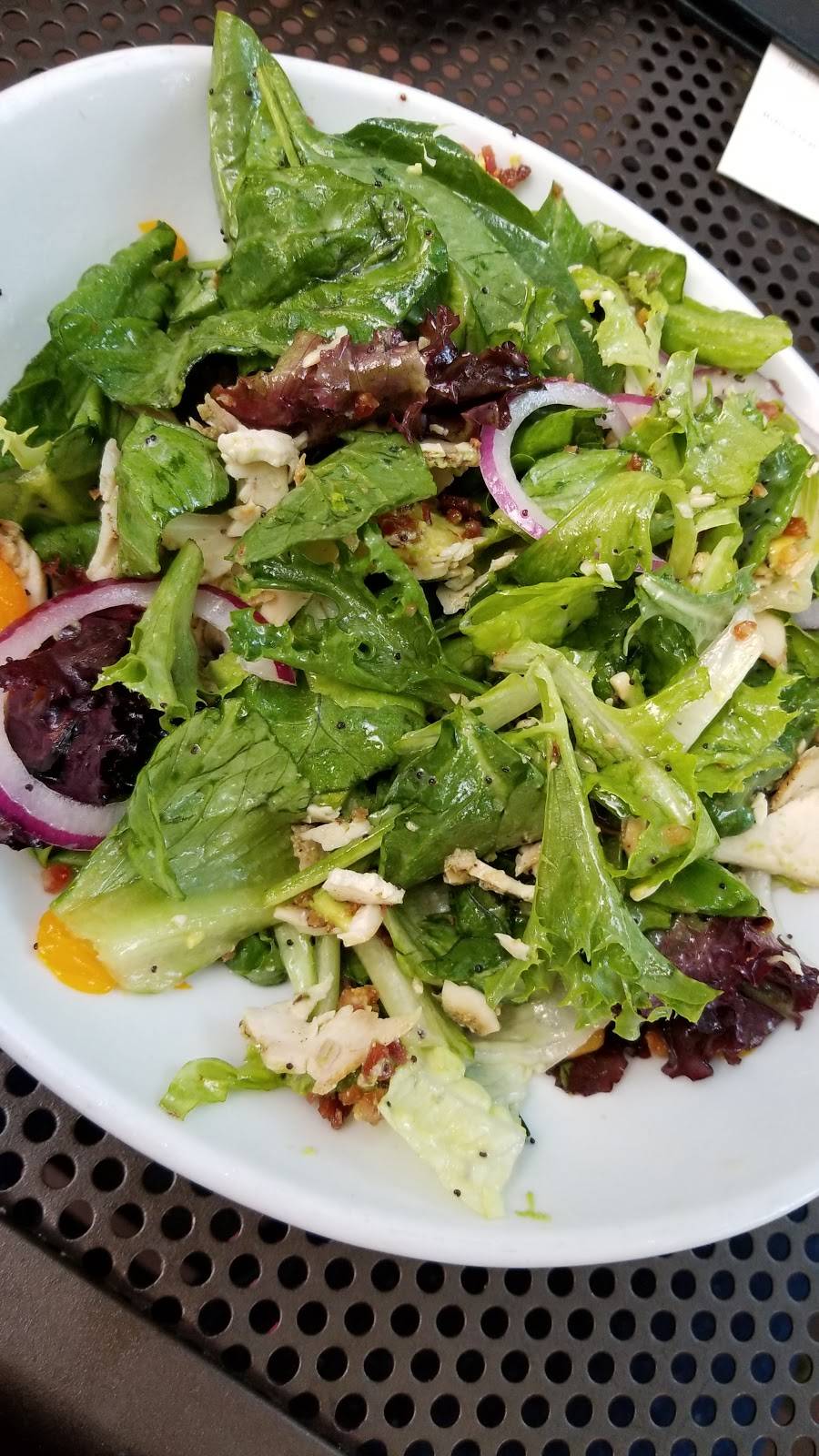 Homeslice | meal delivery | 938 W Webster Ave, Chicago, IL 60614, USA | 3127894600 OR +1 312-789-4600