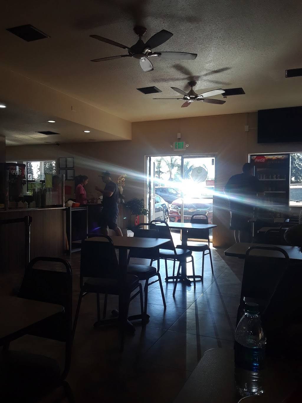 Pokerito | restaurant | 22388 Ave 152 Unit #B, Porterville, CA 93257, USA | 5593390879 OR +1 559-339-0879