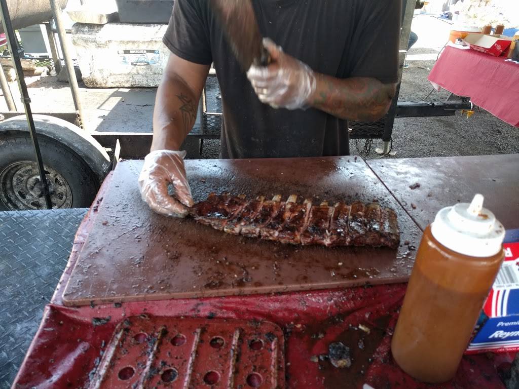 The Pit Stop Barbecue | restaurant | 50 US-15, Aldie, VA 20105, USA | 7039443611 OR +1 703-944-3611