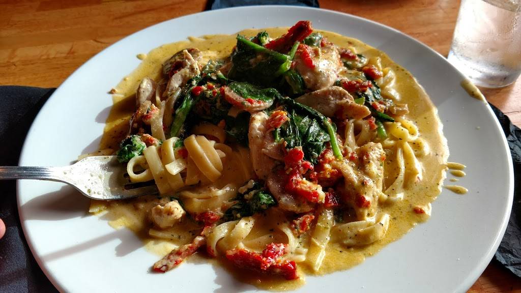 Manninos | restaurant | 3420 Atlantic Ave, Virginia Beach, VA 23451, USA | 7573902580 OR +1 757-390-2580