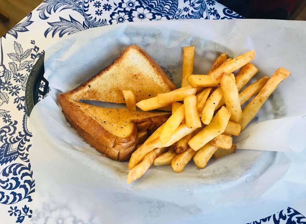 Blue Rooster of Blythewood | restaurant | 10324 Wilson Blvd, Blythewood, SC 29016, USA | 8037640017 OR +1 803-764-0017