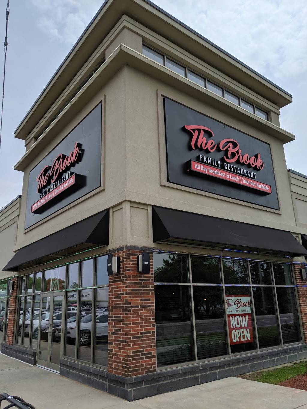 The Brook Family Restaurant | restaurant | 2537 Hamilton Regional Rd 56, Binbrook, ON L0R 1C0, Canada | 9056929999 OR +1 905-692-9999