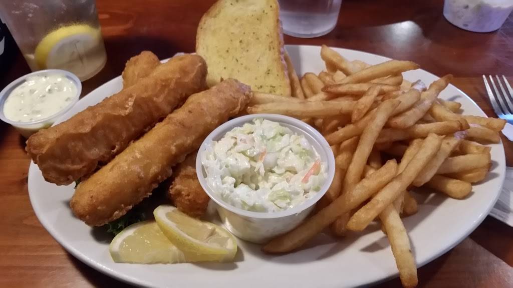 Chiefs Bar and Grill | restaurant | 1600 Crosstown Ave, Silvis, IL 61282, USA | 3092811189 OR +1 309-281-1189