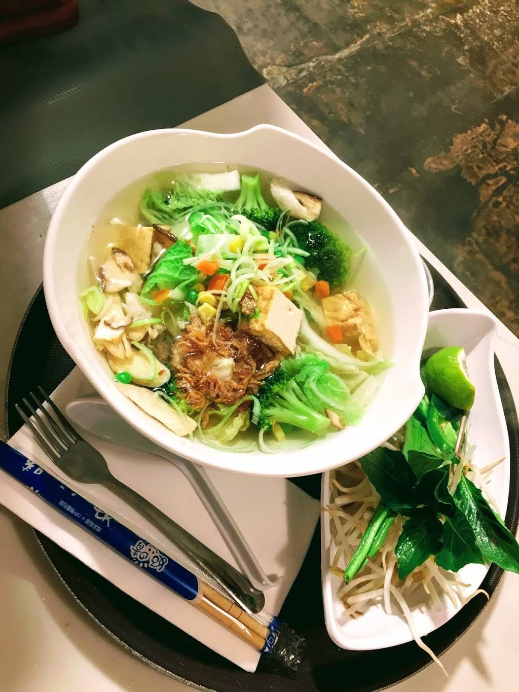Saigon Noodle Bar | restaurant | 8221 Germantown Ave, Philadelphia, PA 19118, USA | 2672697228 OR +1 267-269-7228