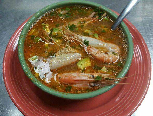 Las Islas Marias II | restaurant | 2903 W Diversey Ave, Chicago, IL 60647, USA | 7732527303 OR +1 773-252-7303