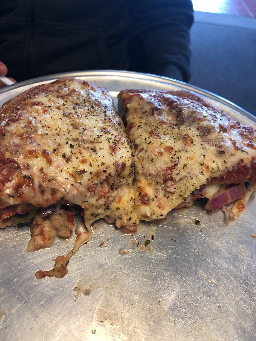 Chicago Brothers Pizza & Deli | restaurant | 1480 S Lapeer Rd, Lake Orion, MI 48360, USA | 2486938228 OR +1 248-693-8228