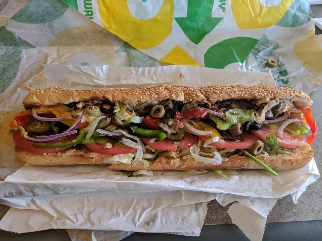Subway | meal takeaway | 1615 Orléans Blvd, Orléans, ON K1C 7E2, Canada | 6138345420 OR +1 613-834-5420