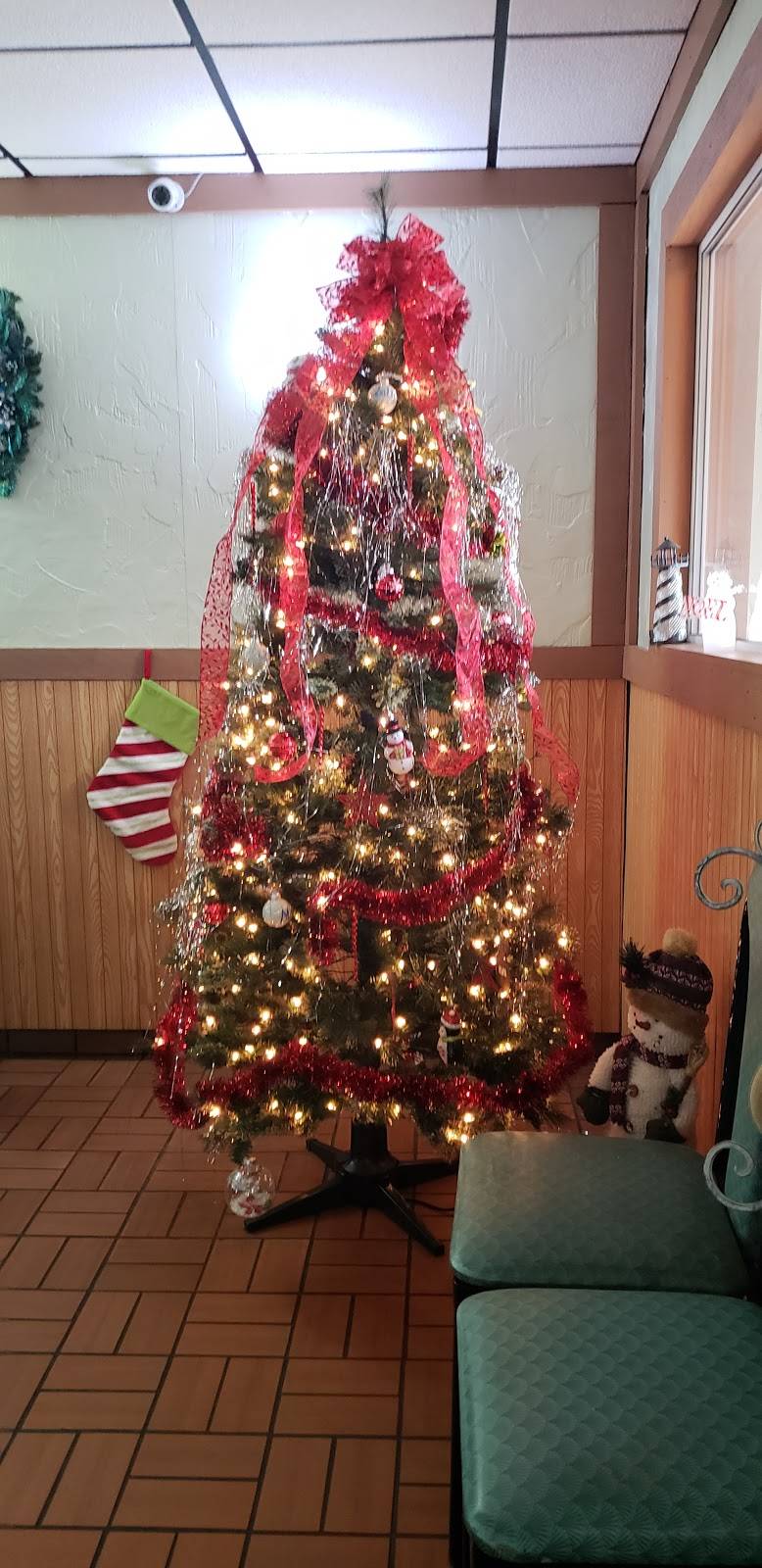 Somerset Cafe | restaurant | 12151 E Chicago Rd, Jerome, MI 49249, USA | 5176883323 OR +1 517-688-3323