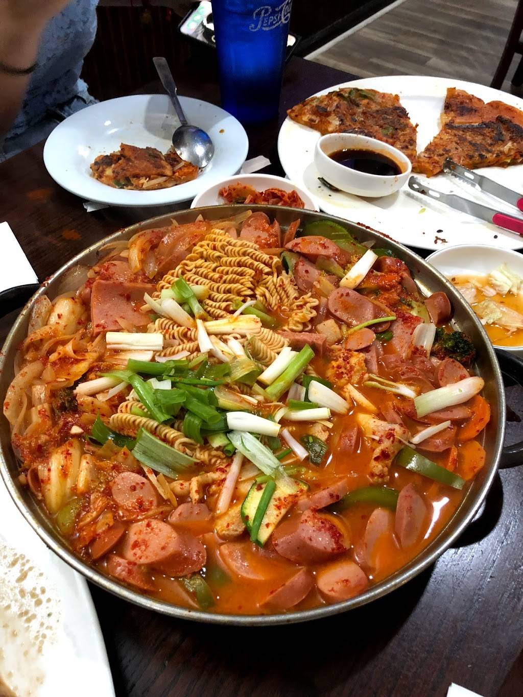 Seoul Garden | restaurant | 5318 W Market St # C, Greensboro, NC 27409, USA | 3362970001 OR +1 336-297-0001