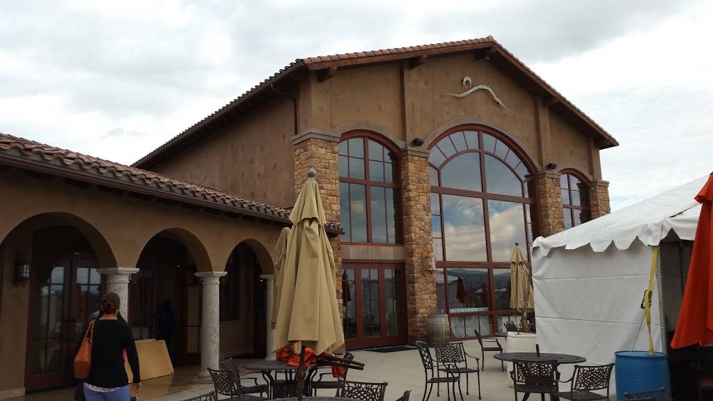 Monte De Oro | restaurant | 35820 Rancho California Rd, Temecula, CA 92591, USA | 9514916551 OR +1 951-491-6551