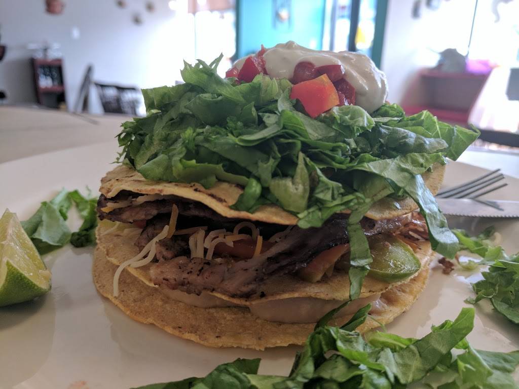 The Living Room Coffeehouse and Winebar | cafe | 215 E Main St, Pilot Mountain, NC 27041, USA | 3364444359 OR +1 336-444-4359