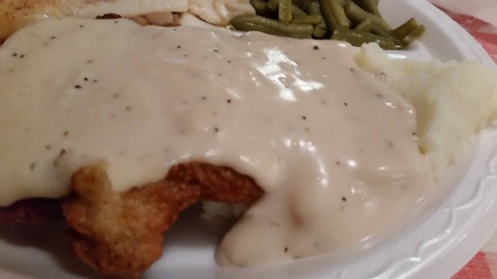 The Old FarmHouse Buffet | restaurant | 8018 US-52 N, Wadesboro, NC 28170, USA | 7048268563 OR +1 704-826-8563