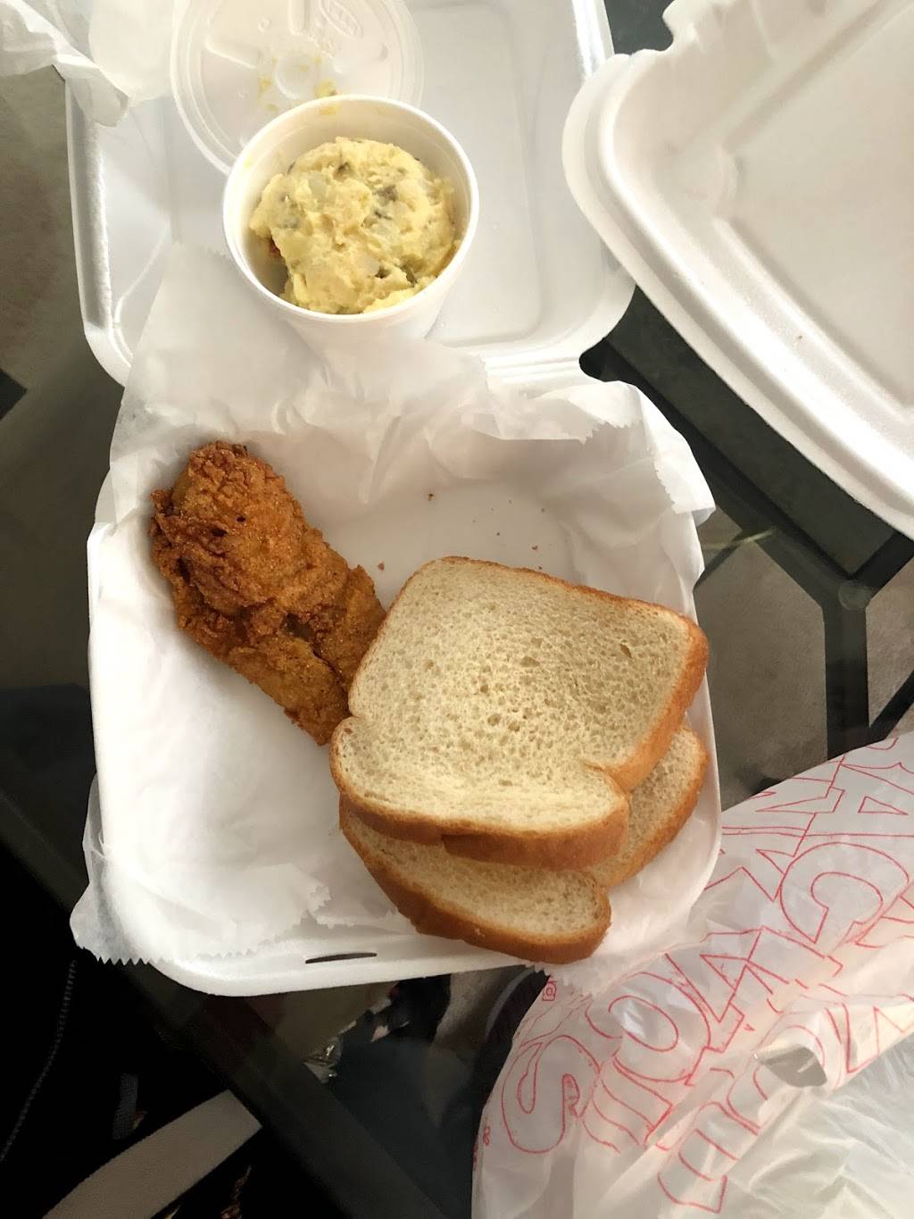 LaWans | restaurant | 7520 S Tryon St Ste 19, Charlotte, NC 28217, USA | 7046657225 OR +1 704-665-7225